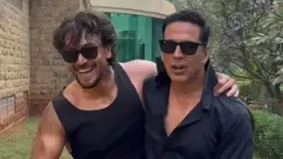 theindiaprint.com watch bollywoods greatest practical joker akshay kumar gets soaked in water after