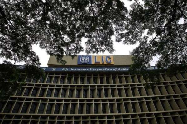 theindiaprint.com lic is ranked first among insurance brands 2024 4largeimg 1853782426