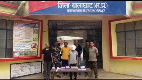 Madhya Pradesh: Nephew's eye on dowry amount…maternal uncle murdered by cutting him with an axe.