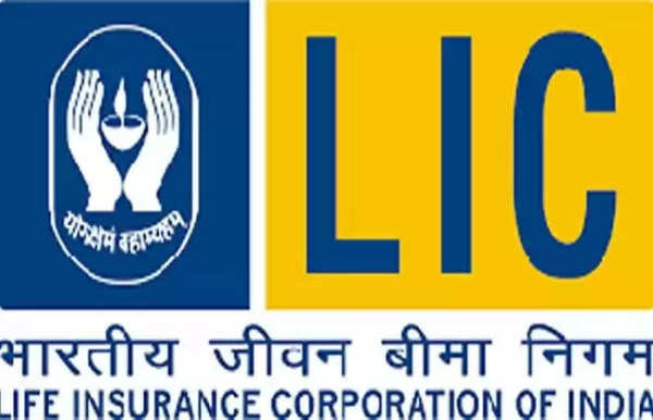 LIC's fourth quarter profit rises 2% to Rs 13,763 crore