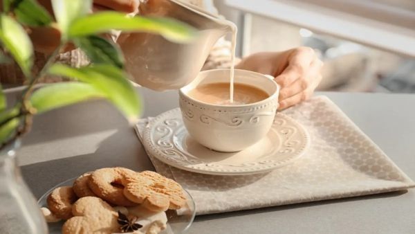 Tea Coffee During Navratri Fast-Do you also have the addiction of drinking tea frequently, adopt these methods to get rid of the habit: Get Rid of Tea Addiction  