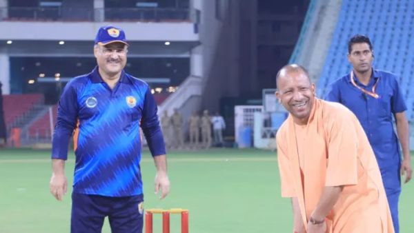 cm yogi adityanath shows his cricket skills in lucknow stadium 1728277454205 16 9