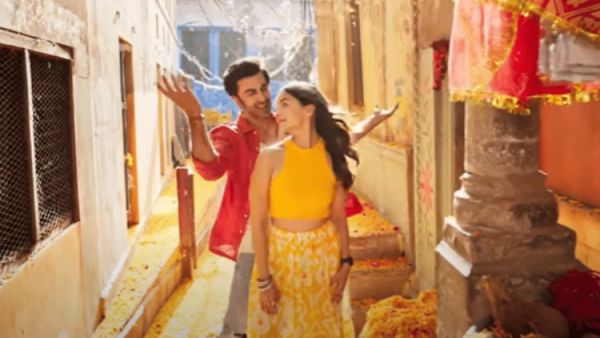 alia and ranbir dance to bts song viral 1728982357021 1
