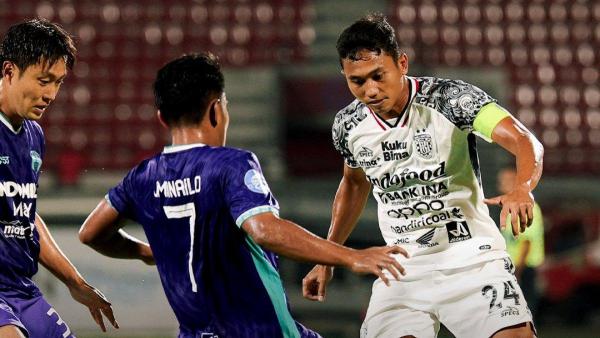 Cuplikan laga Persita Tangerang vs Bali United pada pekan kedelapan Liga 1 2024/2025 di Stadion Kapten I Wayan Dipta, Bali, Minggu (20/10/2024).