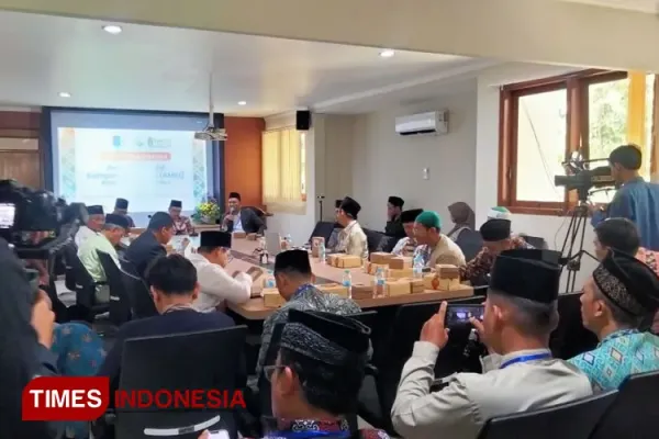 Rapat-Kerja-Wilayah-AMKI.jpg