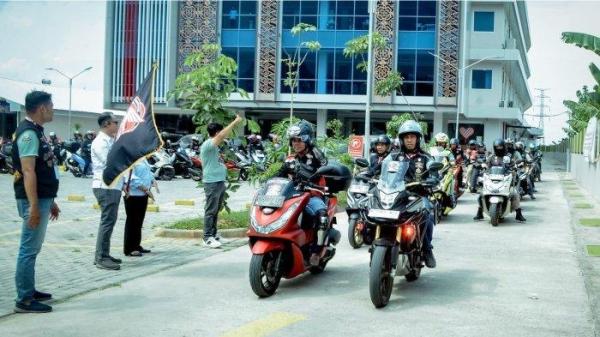 2Meriahkan 12 Tahun Kebersamaan, HPCI Cirebon Chapter Gelar Rolling City dan Pesta Budaya