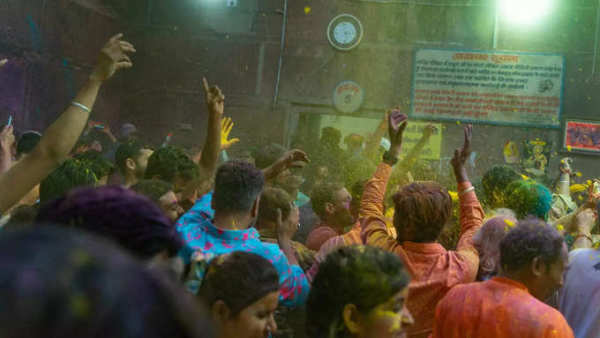 What do the devotees say