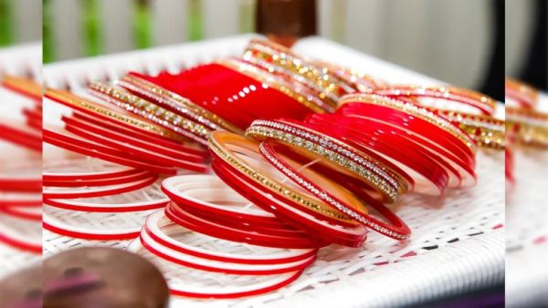 bangles, bracelets
