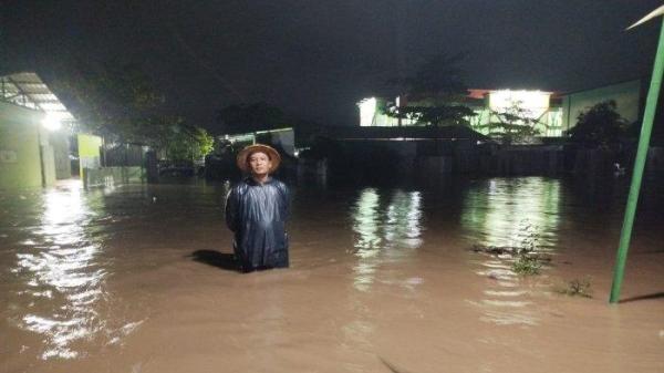 Kompleks Griya Asa di Kelurahan Ponorogo terendam banjir, Selasa (24/12/2024) sore hingga malam