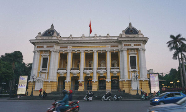 The Hanoi Opera House. Photo by VnExpress/Ngan Duong