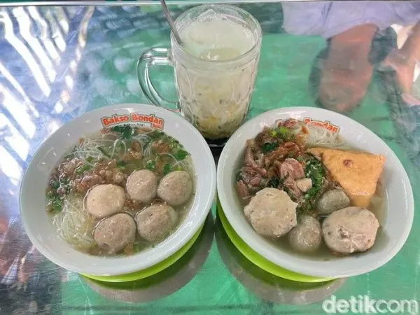 Mantul! 5 Bakso Favorit Sepanjang 2024 Ada di Bandung hingga Tangerang