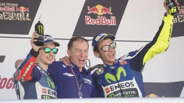 JEREZ DE LA FRONTERA, SPAIN - APRIL 24: (L-R) Jorge Lorenzo of Spain and Movistar Yamaha MotoGP, Lin Jarvis of Britain and Yamaha Factory Team and Valentino Rossi of Italy and Movistar Yamaha MotoGP on the podium at the end of the MotoGP race during the MotoGp of Spain - Race at Circuito de Jerez on April 24, 2016 in Jerez de la Frontera, Spain. (Photo by Mirco Lazzari gp/Getty Images)