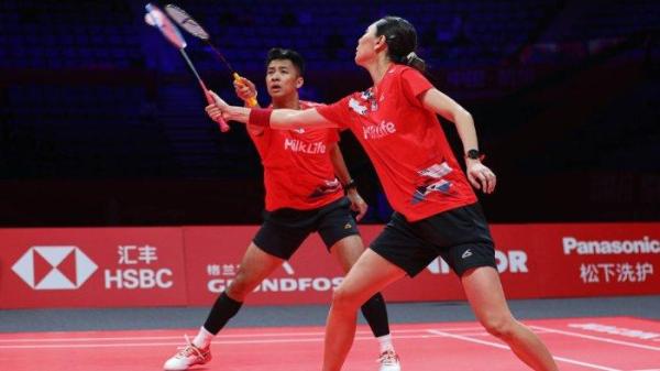 Dejan Ferdinansyah/Gloria Widjaja di BWF World Tour Finals 2024 melawan Hiroki Midorikawa/Natsu Saito (Jepang), Rabu (11/12/2024).