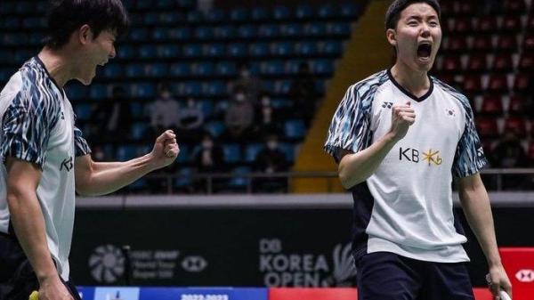 Ganda putra Korea Selatan, Kang Min-hyuk/Seo Seung-jae menjadi pasangan paling mengejutkan usai mengalahkan Ahsan/hendra dan melaju ke final Korea Open 2022.