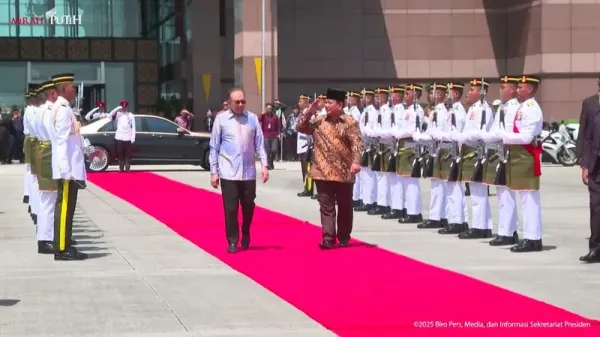 Mercedes-Maybach temani Prabowo wara-wiri di Malaysia