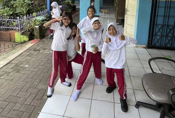 Suasana SDN 1 Bangka, Jakarta Selatan, Senin (6/1/2025). Foto: Haya Syahira/kumparan