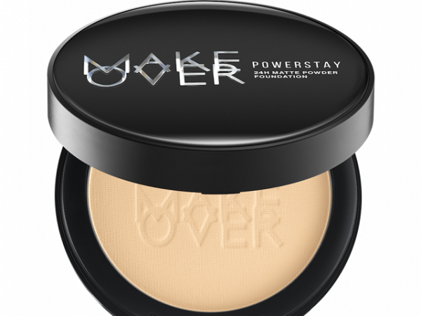 Bedak padat yang mengandung SPF. Foto adalah Make Over Powerstay 24H Matte Powder Foundation. Sumber: makeoverforall.com.