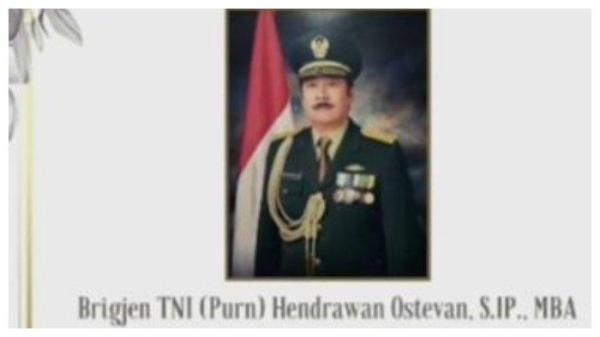 Brigjen (Purn) TNI Hendrawan Ostevan ditemukan tewas terapung di laut wilayah Marunda, Cilincing, Jakarta Utara, pada Jumat (10/1/2025) lalu. Almarhum telah dimakamkan di Taman Pemakaman Bukan Umum (TPBU) Giri Tama Bogor, Jawa Barat pada Senin (13/1/2025) kemarin dengan upacara secara kemiliteran.