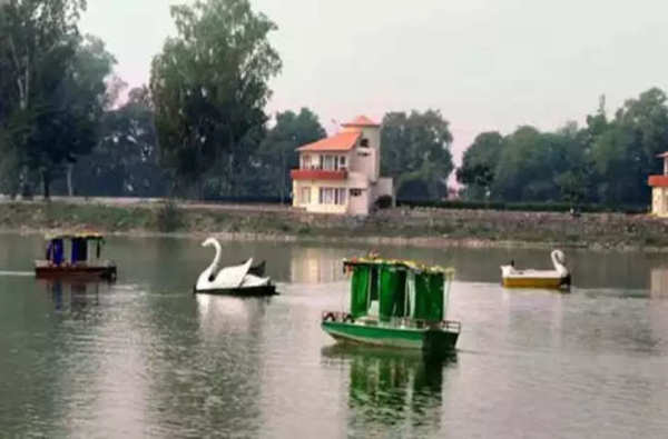 This weekend you should also not visit Karnal, visit the place in Rajasthan where there are 100 islands.