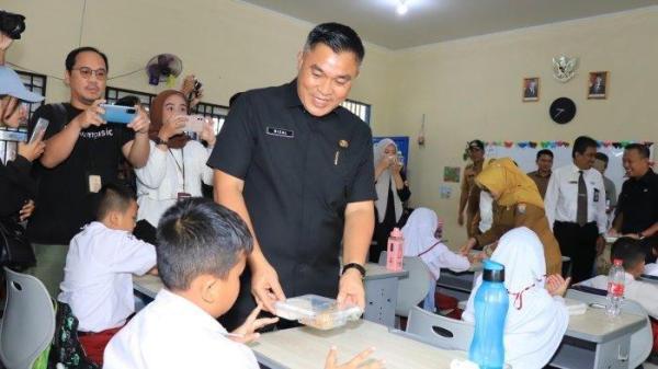 SISWA di Palembang Ogah Memakan Makan Siang Gratis Gara-gara tak Suka Menunya, Isinya Tahu Tempe