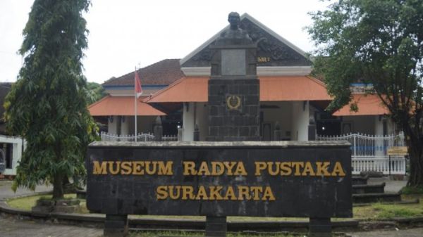 Museum Radya Pustaka Solo