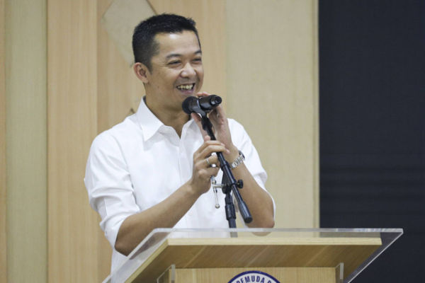 Wakil Menpora Taufik Hidayat menyampaikan sambutan saat ramah tamah Menpora dengan Wamenpora di Kantor Kemenpora, Jakarta, Selasa (22/10/2024). Foto: Iqbal Firdaus/kumparan