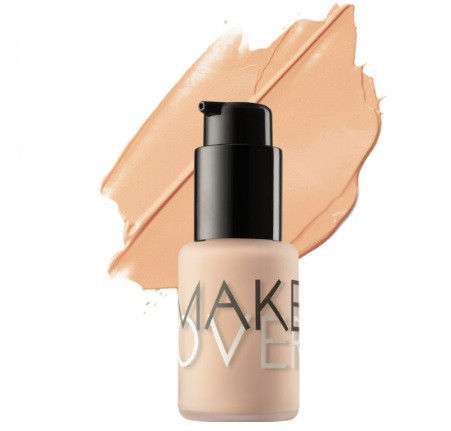 Rekomendasi alas bedak untuk kulit kering. Foto adalah Make Over Ultra Cover Liquid Matt Foundation. sumber: www.makeoverforall.com