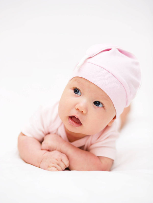 Kepala bayi miring ke satu sisi. Foto: Shutterstock