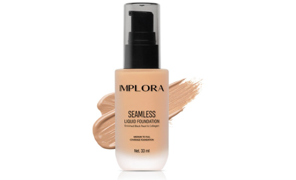 Foundation yang tahan lama dan glowing murah. Foto adalah Implora Seamless Liquid Foundation. Sumber: www.implora.co.id