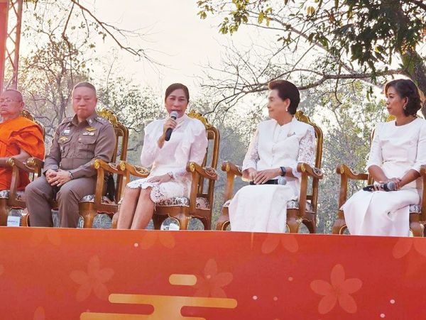 ข่าวสดพระเครื่อง - เทศกาลมาฆปูรมีศรีปราจีน โบราณสถานวัดสระมรกต