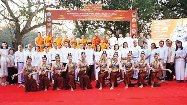 ข่าวสดพระเครื่อง - เทศกาลมาฆปูรมีศรีปราจีน โบราณสถานวัดสระมรกต