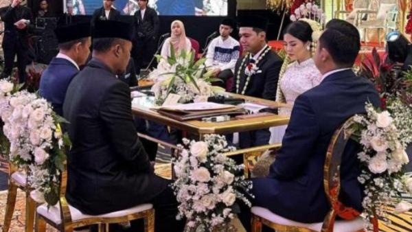 FRANS FAISAL NIKAH - Intip suasana meriah dan mewah di pernikahan Frans Faisal dan Indah Tri Pertiwi pada Sabtu (1/2/2025).