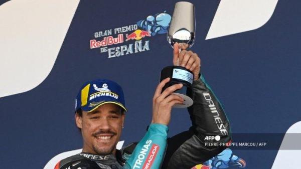 PODIUM MORBIDELLI - Pembalap Italia Petronas Yamaha SRT Franco Morbidelli merayakan di podium setelah balapan MotoGP di Grand Prix Spanyol di Sirkuit Jerez di Jerez de la Frontera pada 2 Mei 2021. (Foto arsip 2 Mei 2021).
PIERRE-PHILIPPE MARCOU / AFP