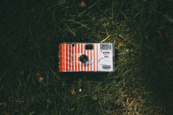 Ilustrasi Rekomendasi Disposable Camera, Foto: Pexels/Erik Mclean