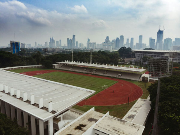 Jadwal dan Penukaran Tiket Konser Linkin Park di Jakarta 2025. Foto Stadion Madya GBK, lokasi penyelenggaraan konser. Sumber: Unsplash/Afif Ramdhasuma.