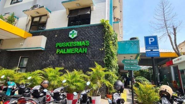 GEDUNG PUSKESMAS PALMERAH - Puskesmas
Kecamatan Palmerah, Jakarta Barat. Puskesmas ini menjadi salah satu lokasi program cek kesehatan gratis.