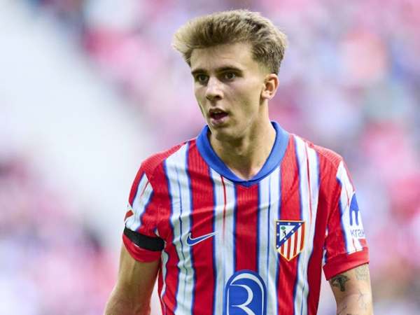 Atletico Madrid midfielder Pablo Barrios in November 2024.