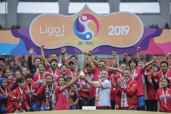 Persib Bandung saat menjadi juara Liga 1 Putri 2019. Foto: PSSI