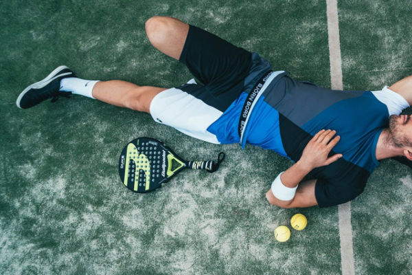 Perbedaan padel dan tenis,Pexels/Oliver Sjöström