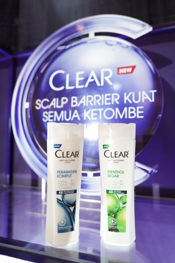 Clear meluncurkan produk sampo baru untuk atasi ketombe, Clear Menthol dengan ScalpProtech 100% dan Niacinamide 10X. Foto: Clear