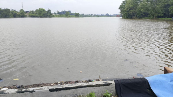 Setu Cikaret, Cibinong, Selasa siang (4/3/2025). Foto: kumparan