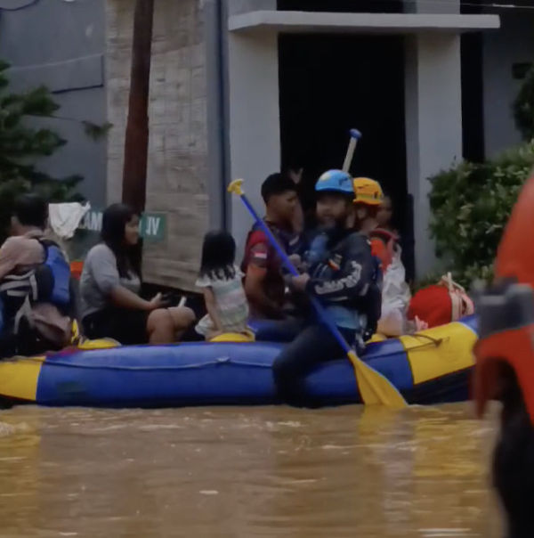 Kondisi perumahan Vila Nusa Indah, Selasa (4/3/2025). Dok: Anto untuk kumparan