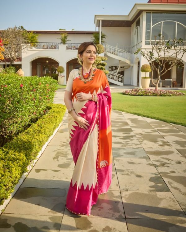 Nita Ambani wears Murshidabad silk saree for Vantara inauguration 