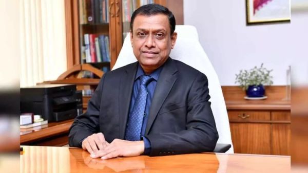 1534908 mohanty 1
