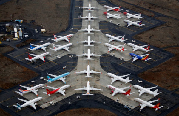 Puluhan pesawat Boeing 737 MAX yang dilarang terbang terlihat diparkir di Bandara Internasional Grant County di Moses Lake, Washington, AS, Selasa (17/11). Foto: Lindsey Wasson/REUTERS