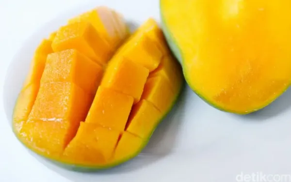 Buah mangga mengandung vitamin C. dikhy sasra/ilustrasi/detikfoto