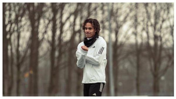 PROFIL - Potret Kenzo Riedewald. Terbaru Kenzo Riedewal berpotensi gabung Timnas Indonesia bersama kakanya Jairo Riedewald.
