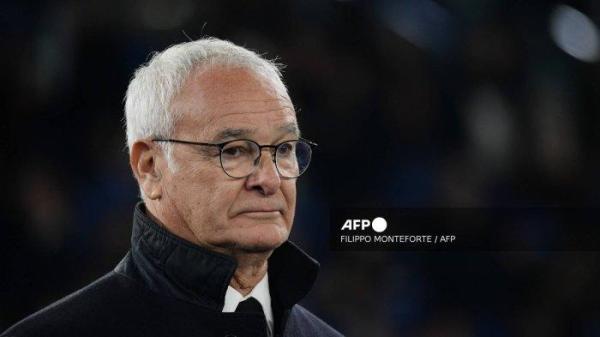Pelatih kepala Roma asal Italia Claudio Ranieri terlihat menjelang pertandingan sepak bola Seri A Italia antara AS Roma dan Atalanta BC di Stadion Olimpiade di Roma pada 2 Desember 2024. (Foto oleh Filippo MONTEFORTE / AFP)