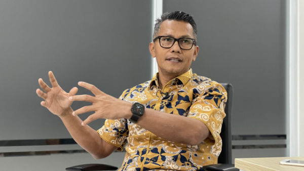 Stafus Menteri Perindustrian dan Juru Bicara Kemenperin, Febri Hendri Antoni di Kantor Kemenperin, Jakarta, Kamis (6/3/2025). Foto: Muthia Firdaus/kumparan