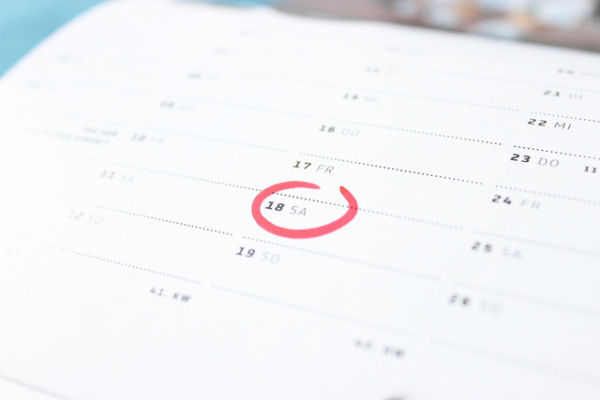 Sumber: https://pixabay.com/id/photos/pertemuan-kalender-sabtu-273857/